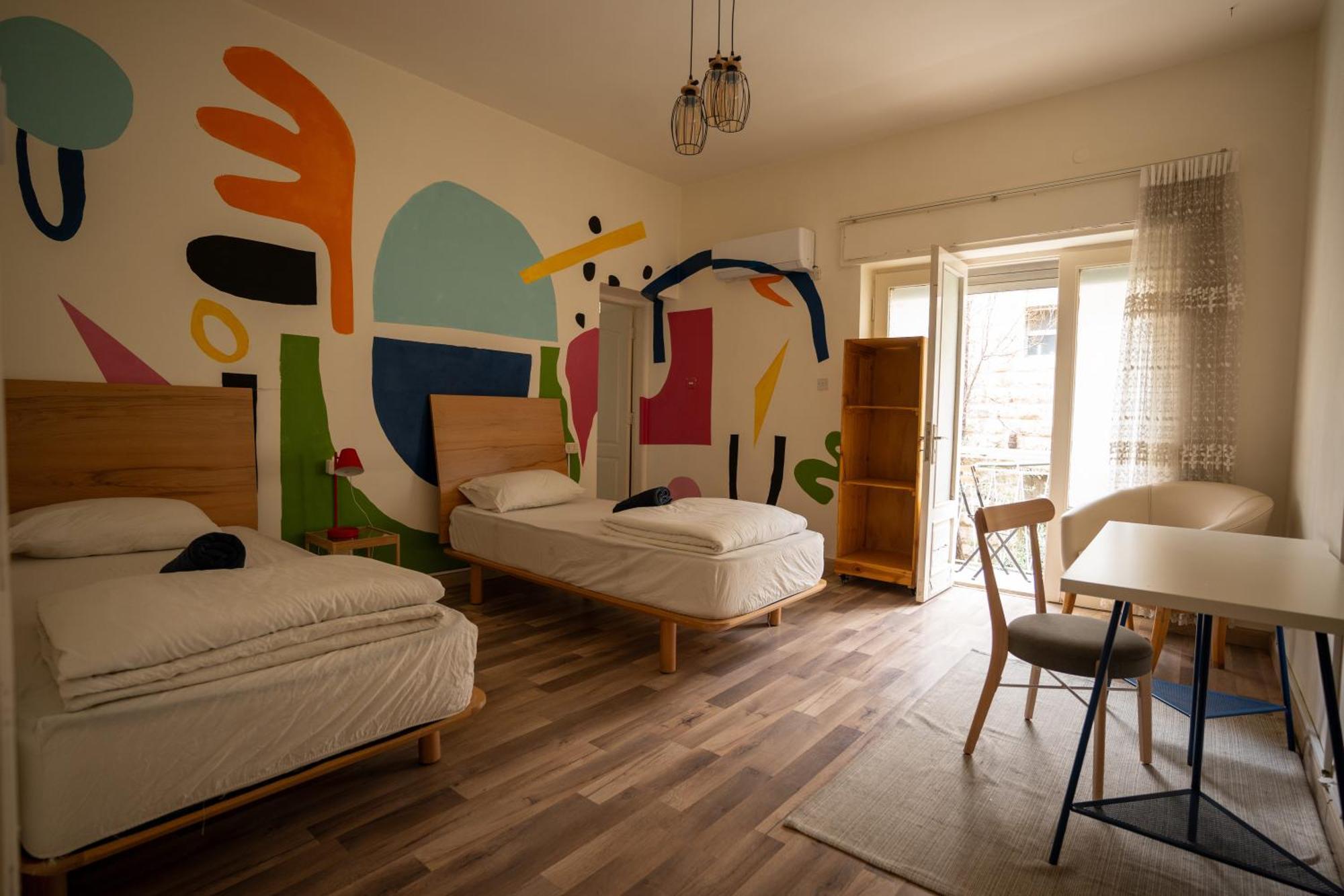Battuta Hostel Amman Bagian luar foto